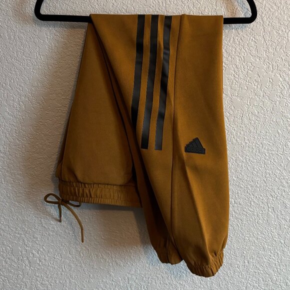 SOLD: adidas Future Icon Three Stripes Joggers Men's Medium NWOT - Picture 1 of 12
